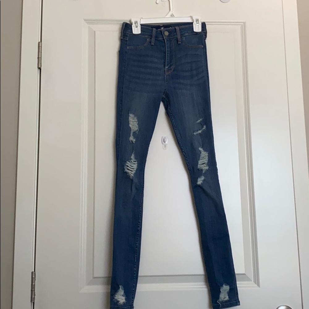 Hollister ripped high waisted skinny jeans